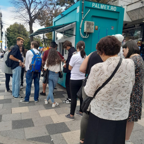 Transurb începe devreme distribuirea abonamentelor pentru anul școlar 2025-2026