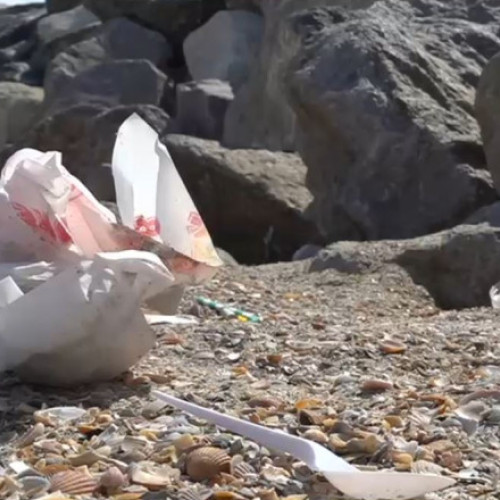 plaje de pe litoralul românesc, într-o stare dezastruoasă la final de sezon