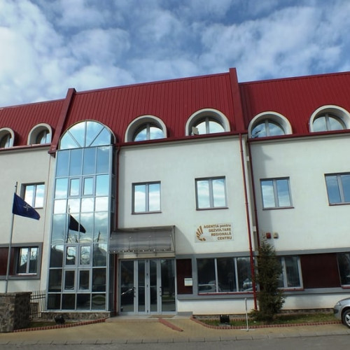 agentia pentru dezvoltare regionala centru investește peste 870.000 de lei în achiziția de autovehicule ecologice