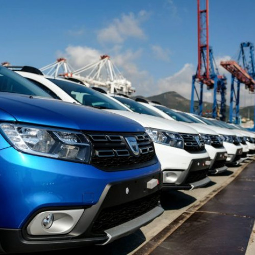 ministrul finanțelor a semnat două acorduri de finanțare pentru companiile autohtone