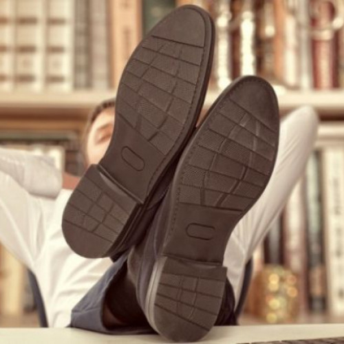 România are cel mai mic procentaj de angajați care fac ore suplimentare în Europa