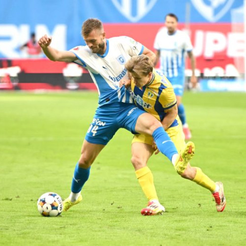 Universitatea Craiova își păstrează poziția de lider în Superligă după o victorie decisivă în fața Petrolului