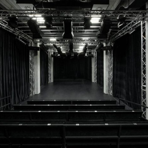 teatrul mic sărbătorește 61 de ani de activitate și anunță proiecte noi pentru stagiunea 2025