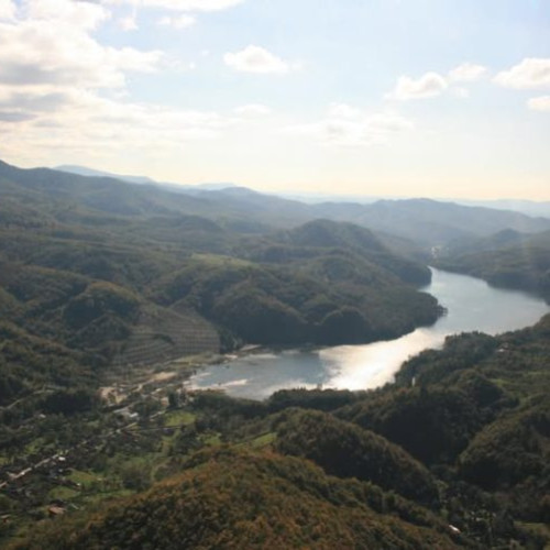 altă cumpănă pentru Clubul Sportiv SIMARED pe malul lacului Firiza