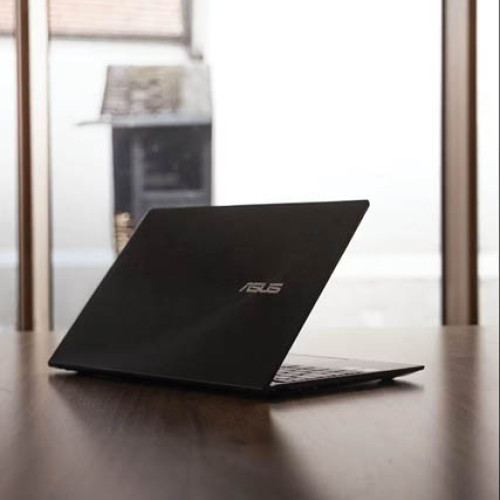 Riscuri și consecințe ale folosirii echipamentelor de muncă în scop personal