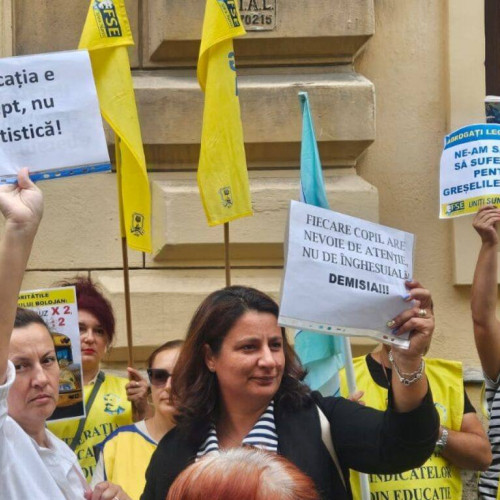 Proteste ale profesorilor cu mai puțin de două săptămâni înainte de începerea noului an școlar