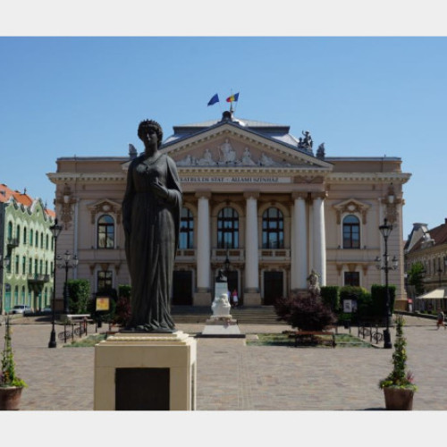 Teatrul Regina Maria din Oradea începe sezonul 2025-2026 cu o ofertă culturală variată