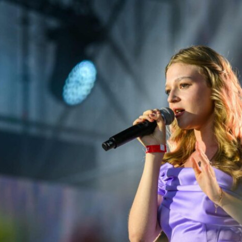 Elena Gheorghe, din Buzău, așteaptă cu nerăbdare Festivalul Mamaia 2025