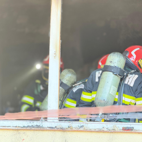 Incendiu la un apartament din Botoșani
