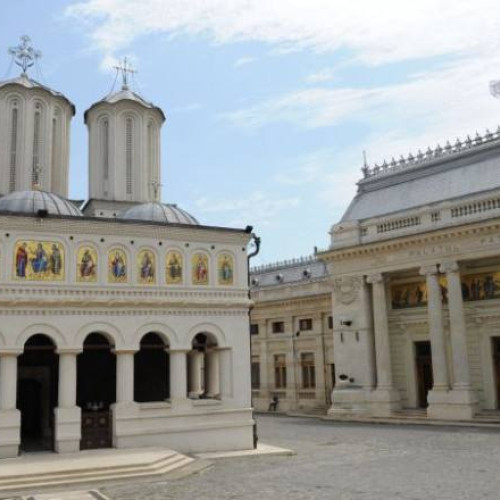 Patriarhia Română face apel către toate eparhiile să aplice cu strictețe disciplina canonica în cazul abaterilor grave ale clericilor