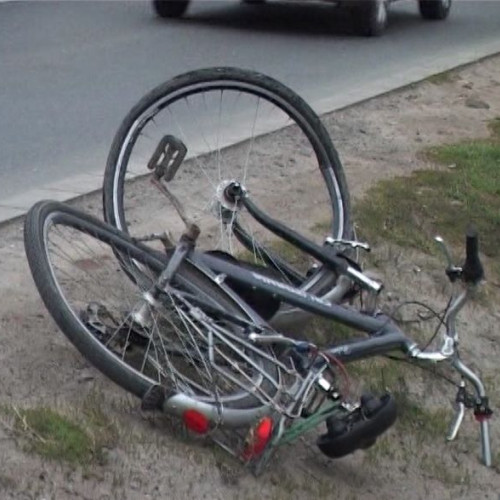 Biciclist rănit după ce a fost lovit de mașină în Slobozia