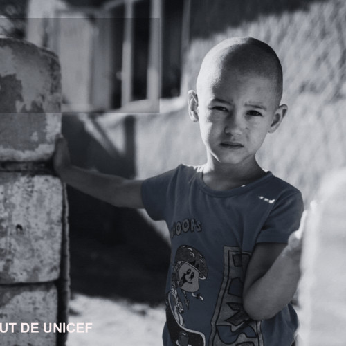 oamenii care aleg să ajute în fața crizelor globale