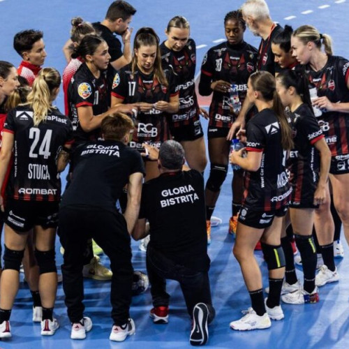 Meciul va avea loc sâmbătă la TeraPlast Arena