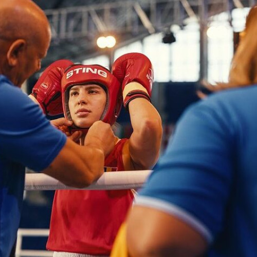 Campioană europeană de tineret se retrage din box din cauza lipsei de sprijin