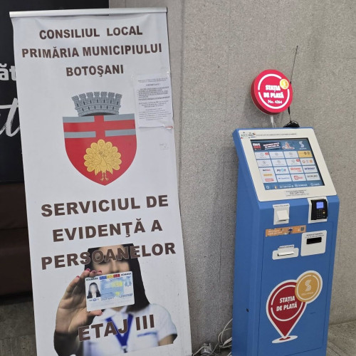 O femeie din Botoșani, stabilită în Marea Britanie, reclamă o situație absurdă legată de plata unei taxe pentru cartea de identitate. Mihaela Larisa Arama susține că a fost trimisă de la un aparat de plăți de la Serviciul de Evidența Persoanelor, situat în mall, să plătească o taxă care ulterior s-a dovedit a fi inexistentă.