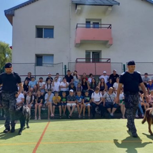 copiii și tinerii români din Ucraina și Moldova au participat la tabăra ARC în Agafton