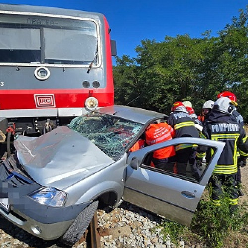 accident grav langa satmarel: trenul a lovit un autoturism, doua persoane pierdute în viață