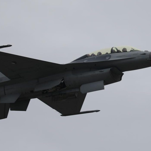 Romania își întărește forțele aeriene prin achiziția de noi avioane F-16