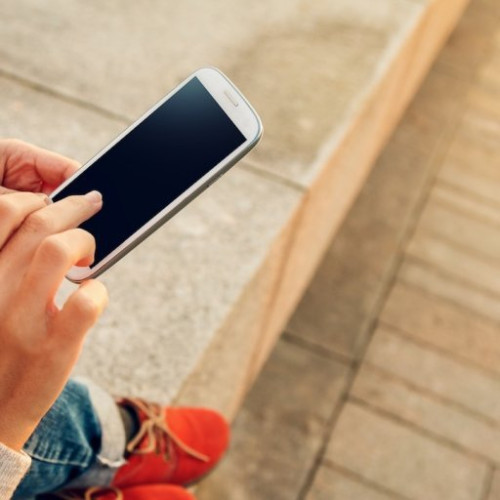 Coreea de Sud interzice utilizarea telefoanelor mobile în școli