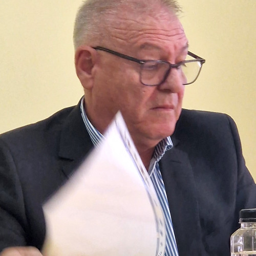 Gheorghe Huja, fostul primar al Cisnădiei, răspunde acuzațiilor aduse de actualul edil, Mircea Orlatan