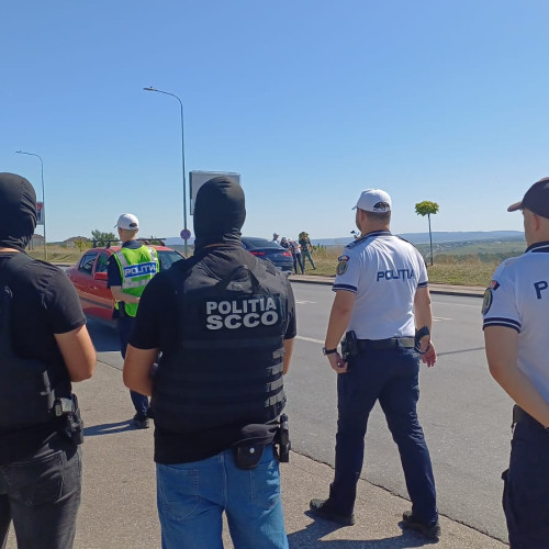 Polițiștii din Botoșani au acționat pentru siguranța călătorilor în ultimul weekend de vară