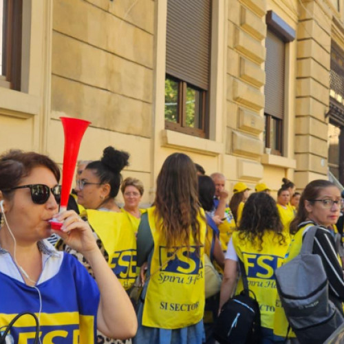 Nemulțumiri în rândul cadrelor didactice după 21 de zile de proteste în fața ministerului