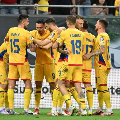 Mircea Lucescu a anunțat lotul naționalei de fotbal a României pentru meciurile din luna septembrie