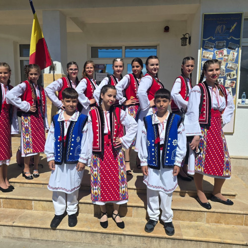 Proiect educațional la Topraisar: sprijin pentru elevi în lupta cu abandonul școlar