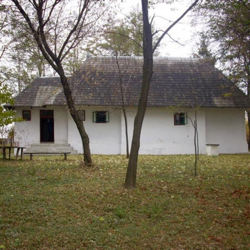 Biserica de lemn din Icuseni, comoară a patrimoniului din Vorona