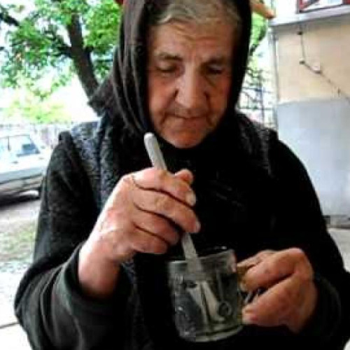 Deochiul în tradiția românească: semne, ritualuri și opinii despre vindecare