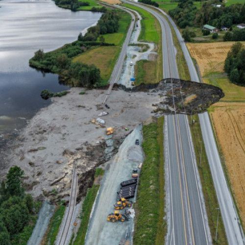 Alunecare de teren în vestul Norvegiei: autostrada E6 închisă după prăbușire