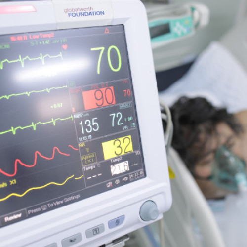 Impactul sindromului post-Covid-19 asupra calităţii vieţii, comparabil cu boala Parkinson şi AVC, potrivit experţilor