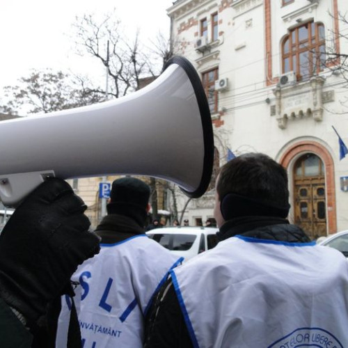 Profesorii iau în calcul un referendum pentru boicot după 9 septembrie