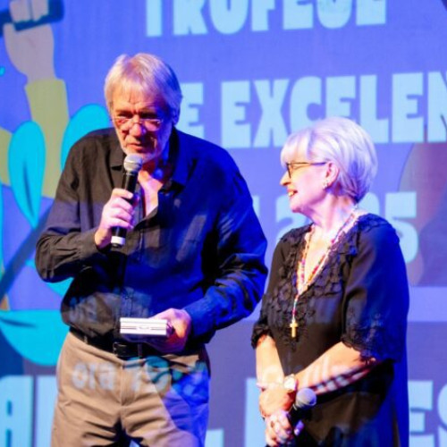 Marcel Iureș primește Premiul de excelență la Buzău în cadrul festivalului internațional de film Buzău