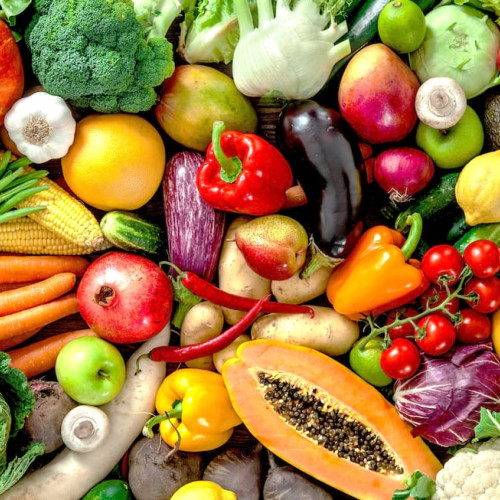 Cum eliminăm pesticidele din fructe și legume, explicat de un expert