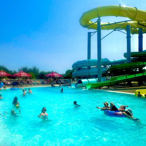 Tarifele de intrare la plaja „Dunărea” scad, anunţă administratorul