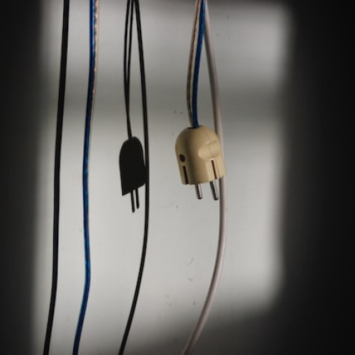 APCE propune cinci măsuri pentru reducerea facturilor la energie