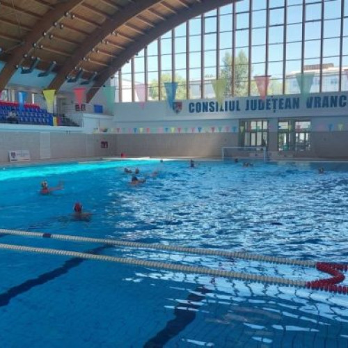 Vrancea se pregătește să găzduiască Cupa României la înot în premieră