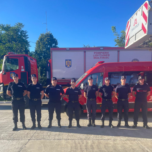 Contingent românesc de pompieri ajunge în Grecia pentru a continua misiunea de stingere a incendiilor