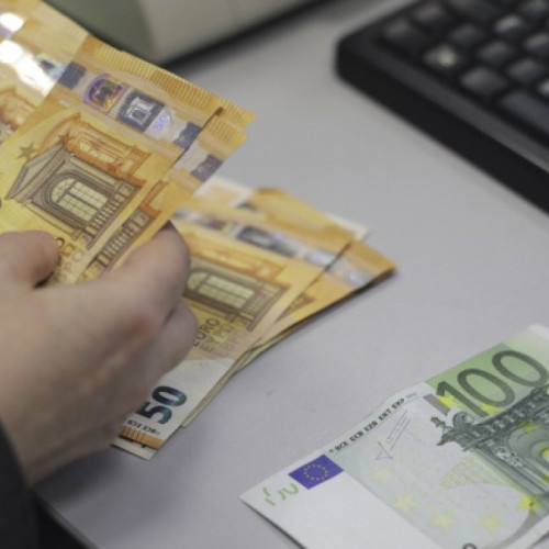 Leul se stabilizează în piața monetară, în contextul măsurilor BNR