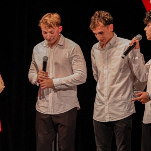 Trupa 3.14 aduce premiu la IDFest