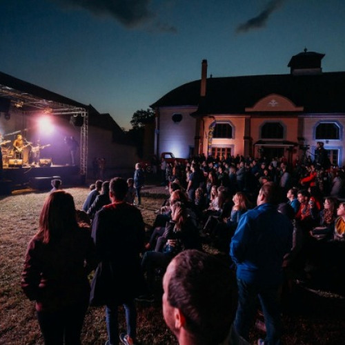 Cartfest 2025: șase zile de artă și cultură în Cristian, ediția a 9-a