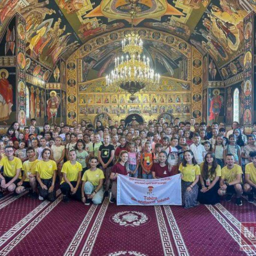 Tabăra din pridvorul satului ajunge în Botoșani: sute de copii participă la activități educative