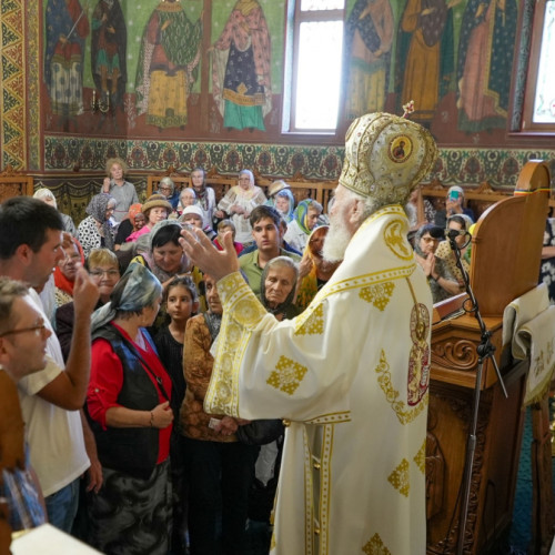 Biserica din Galați își serbează ocrotitorul spiritual la începutul anului bisericesc