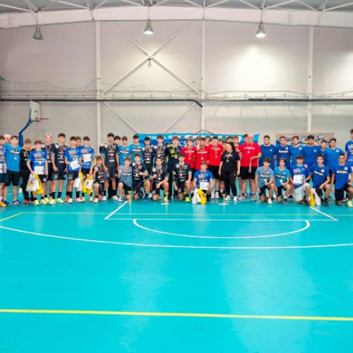 Buftea găzduiește turneul de handbal juvenil cu opt echipe din România