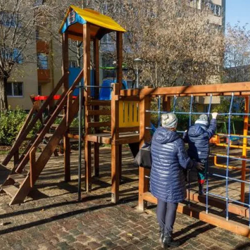 Parcul de pe strada Septimiu Albini nr. 99, din Cluj, în atenția locuitorilor din Mărăști