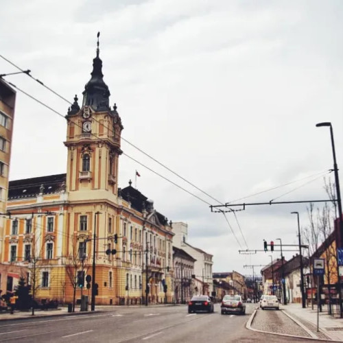 Reforma administrației locale în Cluj-Napoca: peste o sută de posturi ar urma să dispară