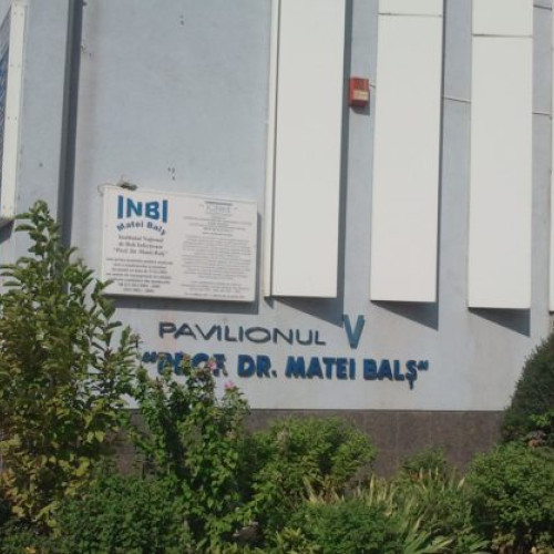 Situație COVID-19: Medicul spune că majoritatea cazurilor rămân ușoare, iar spitalele se reorganizează