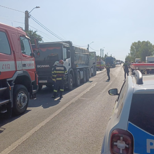 Accident ciudat în județul Botoșani: două camioane din aceeași firmă s-au ciocnit la Mănăstirea Doamnei