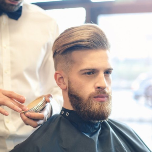 Coafarea părului: ritual, tehnici și sfaturi despre ceară